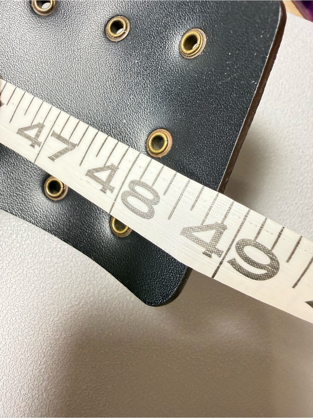 Lake Shore Drive Vintage Brown Leather and Brass Decorative Waist Belt - Picture 10 of 11